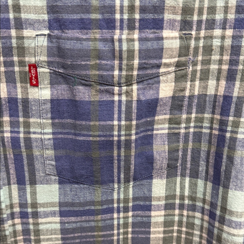 Levi's Casual Blue and White Plaid Shirt - Picture 3 of 8